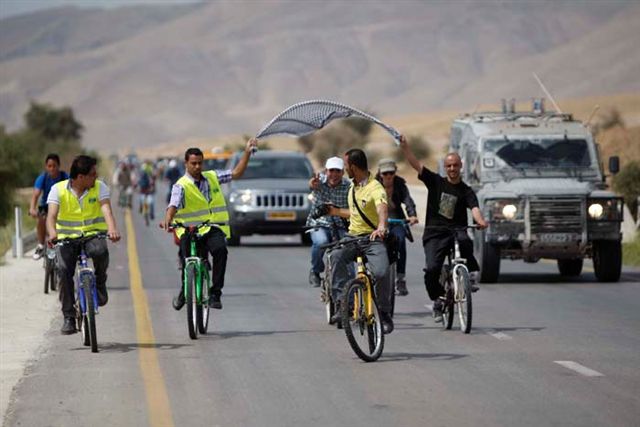 نادي دراجات فلسطين بين الأغوار وأريحا